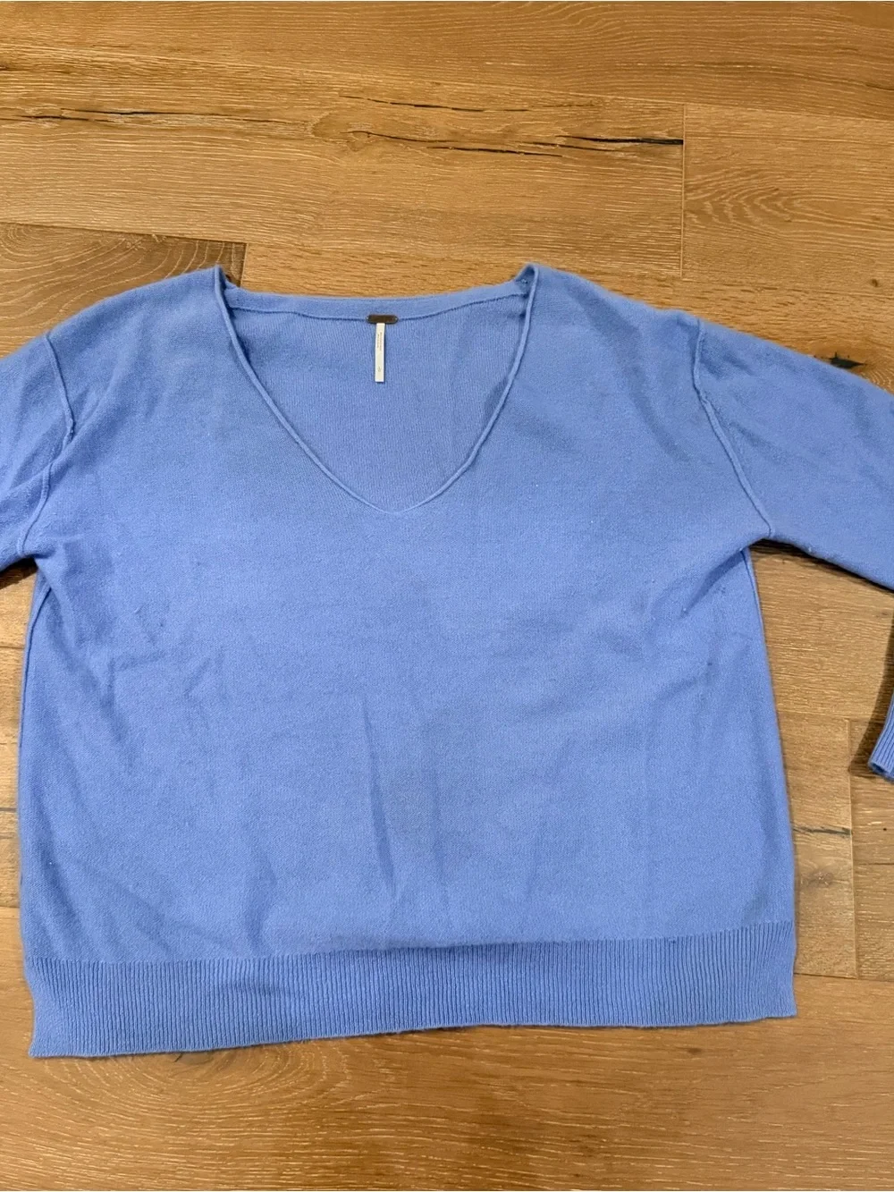 Free People harmony cashmere  V-Neck Sweater in blue mist